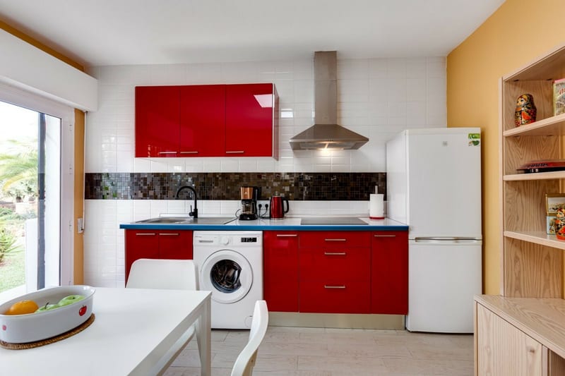 Open photo Listing photo