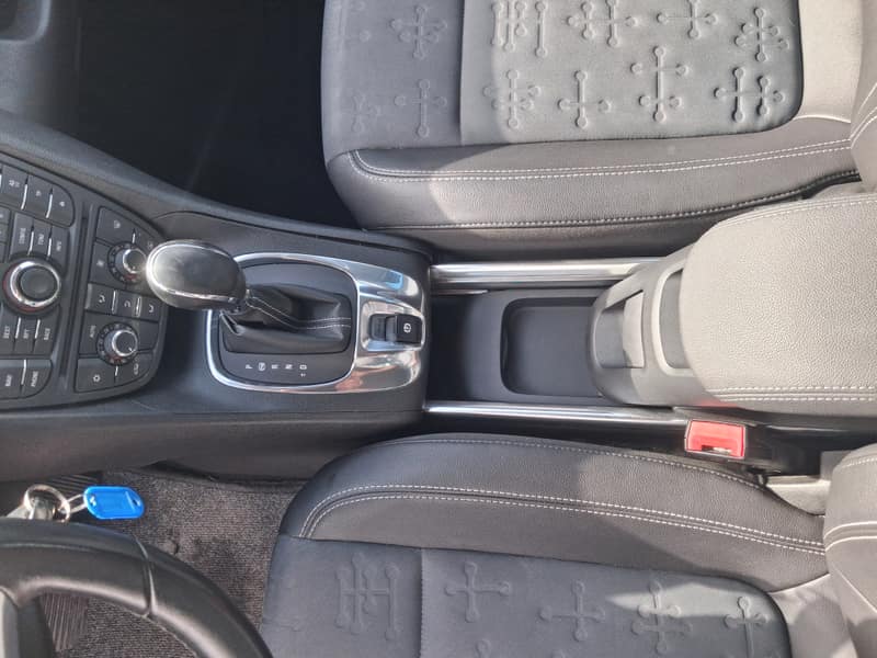 Open photo Listing photo