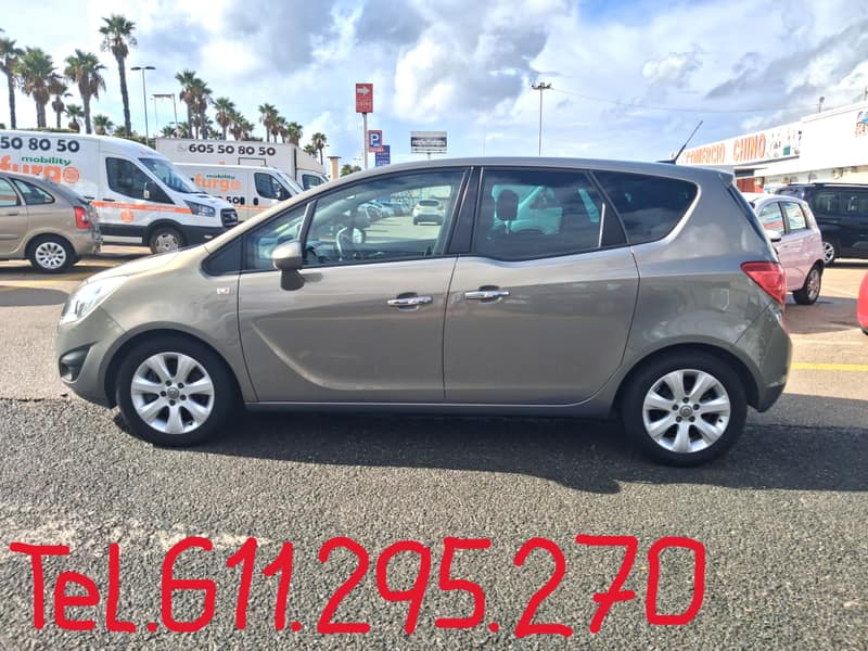 Open photo Listing photo