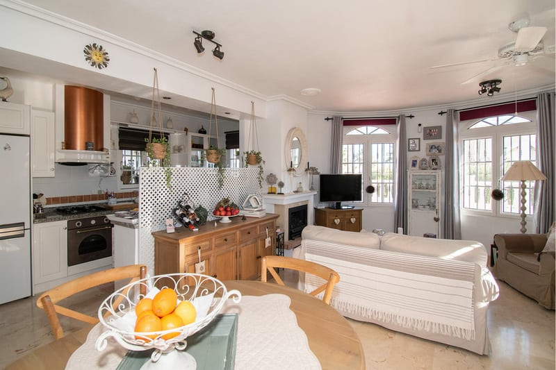 Open photo Listing photo