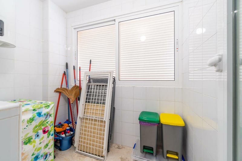 Open photo Listing photo