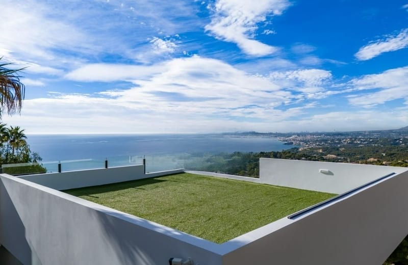 Open photo Listing photo