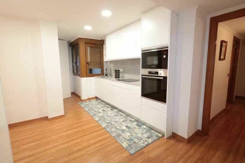 Open photo Listing photo