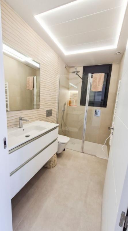 Open photo Listing photo