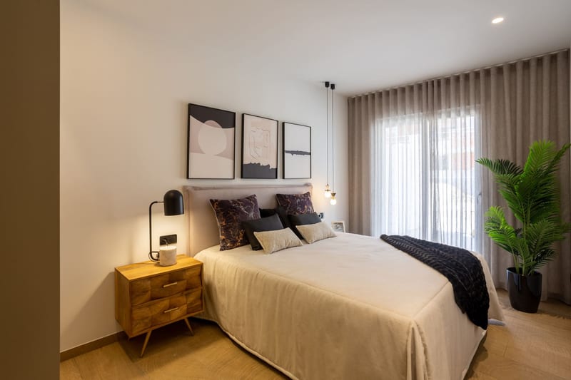Open photo Listing photo