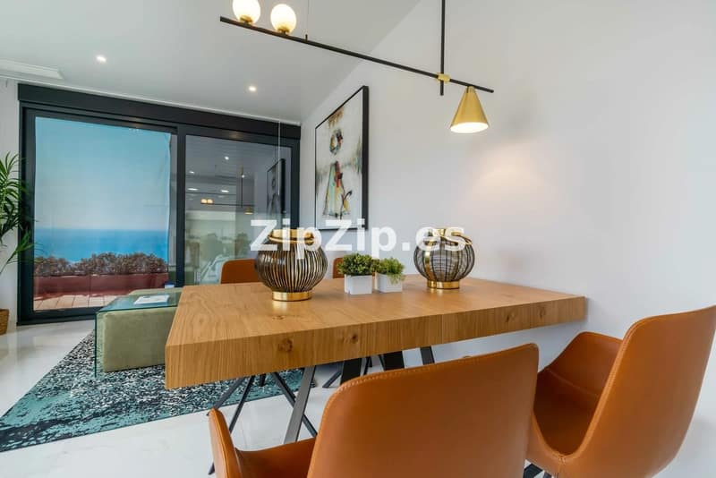 Open photo Listing photo