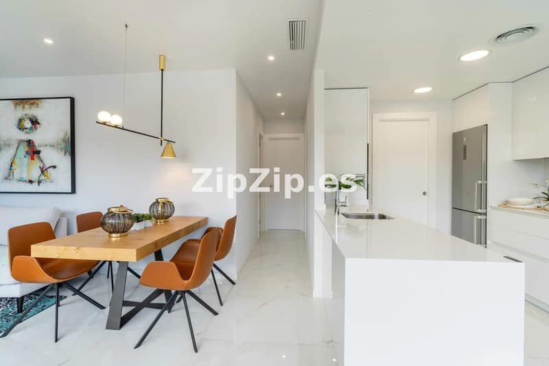 Open photo Listing photo