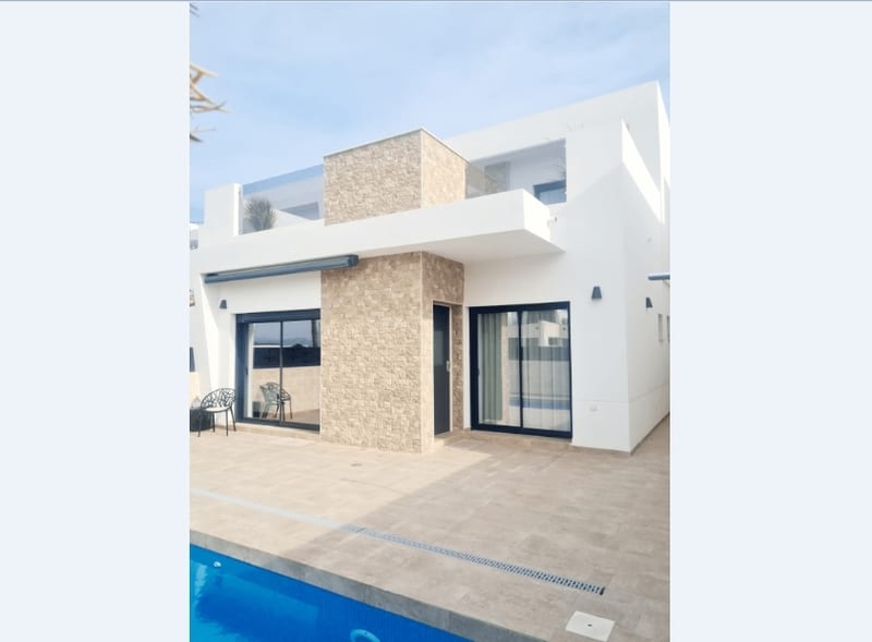 Open photo Listing photo