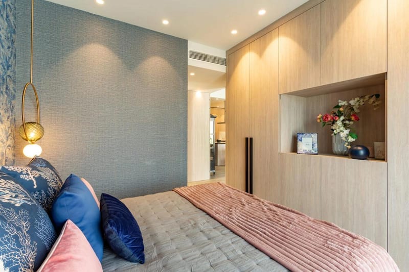 Open photo Listing photo