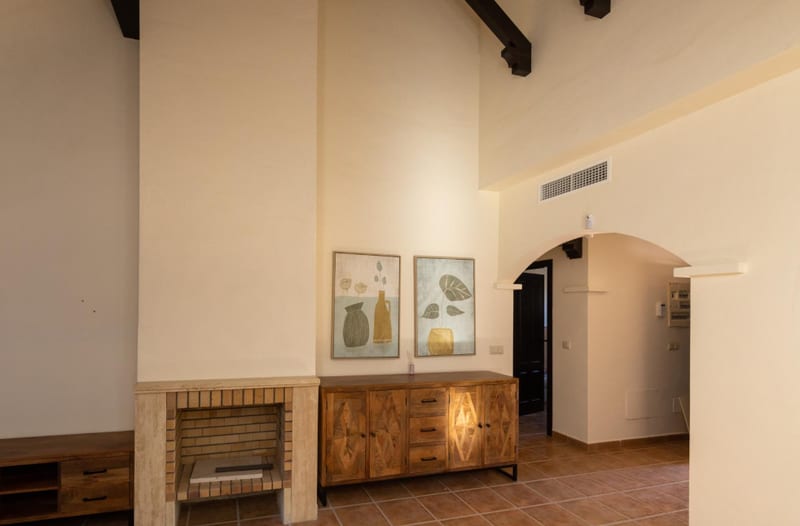 Open photo Listing photo