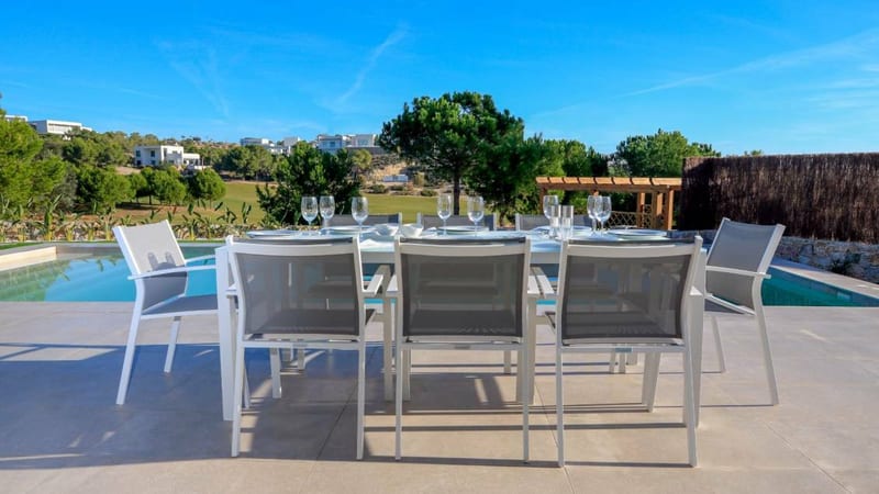 Open photo Listing photo