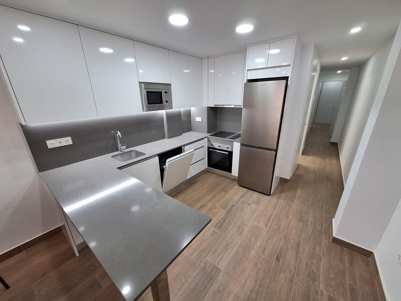 Open photo Listing photo