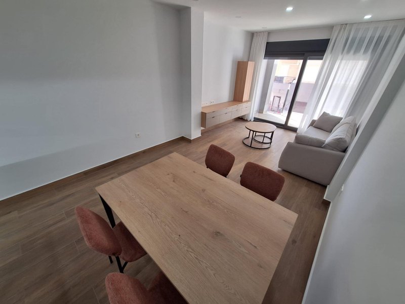 Open photo Listing photo