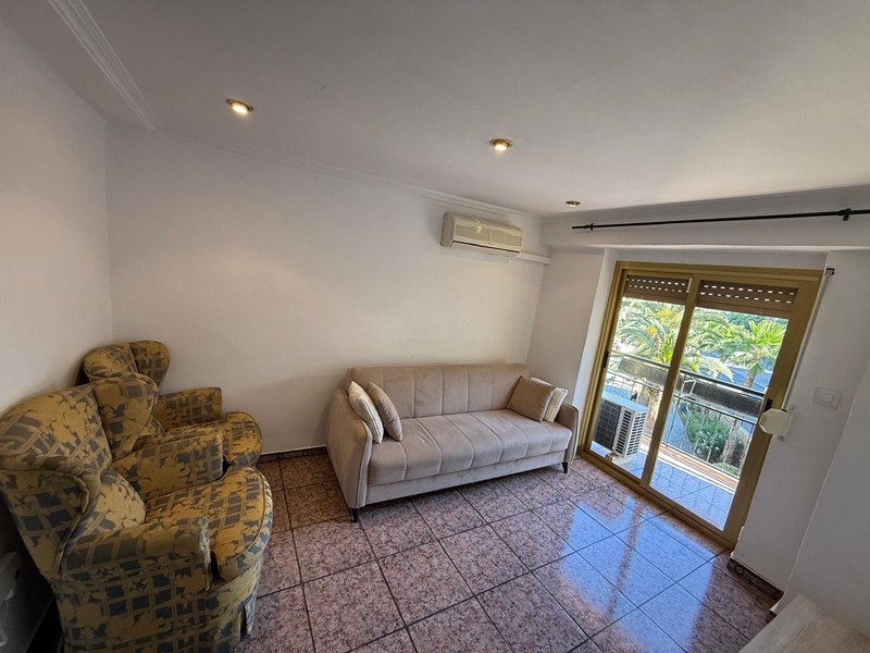 Open photo Listing photo