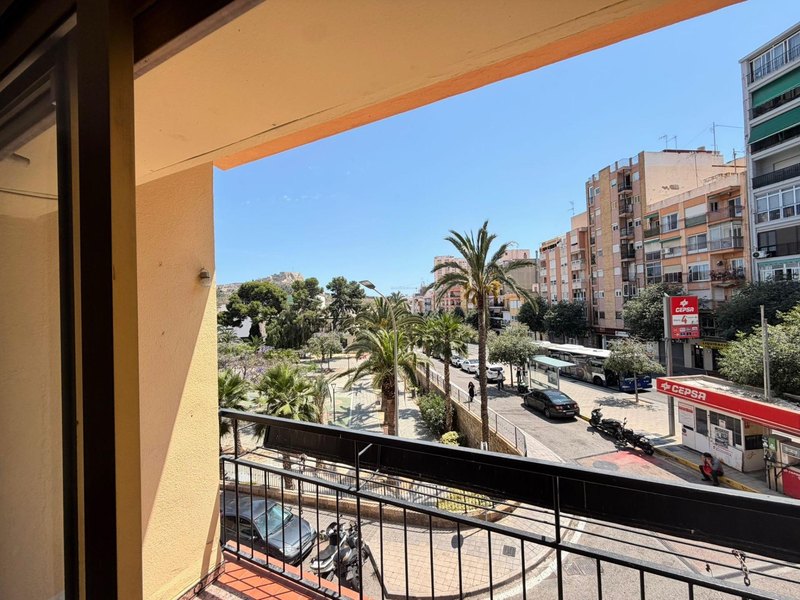 Open photo Listing photo