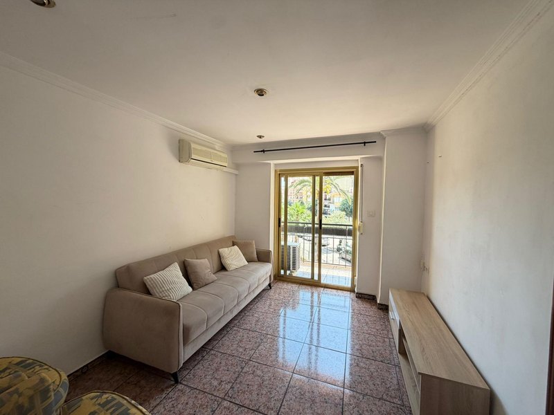 Open photo Listing photo