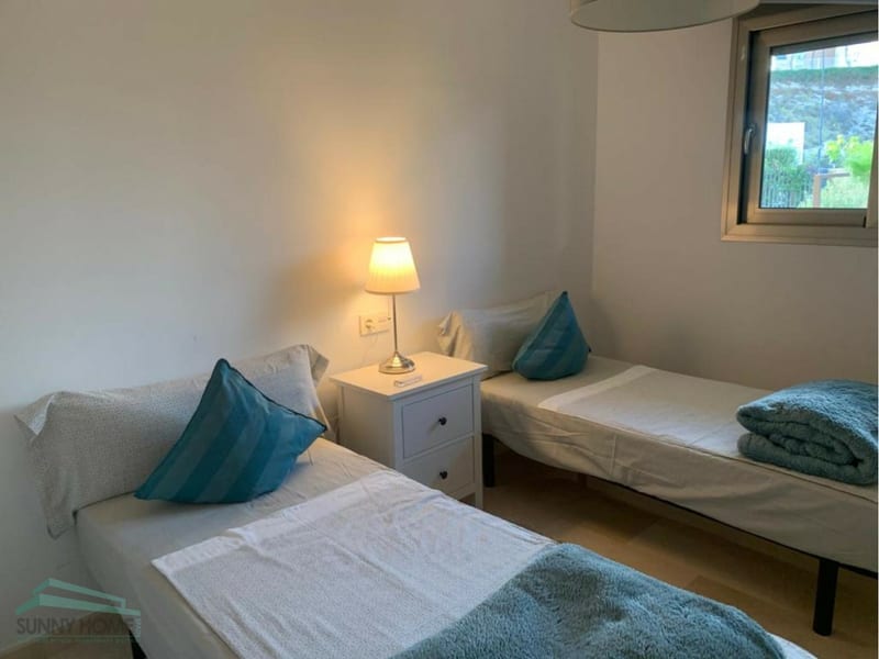 Open photo Listing photo