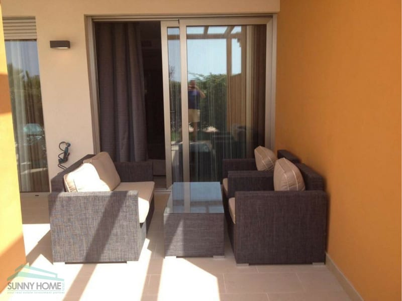Open photo Listing photo