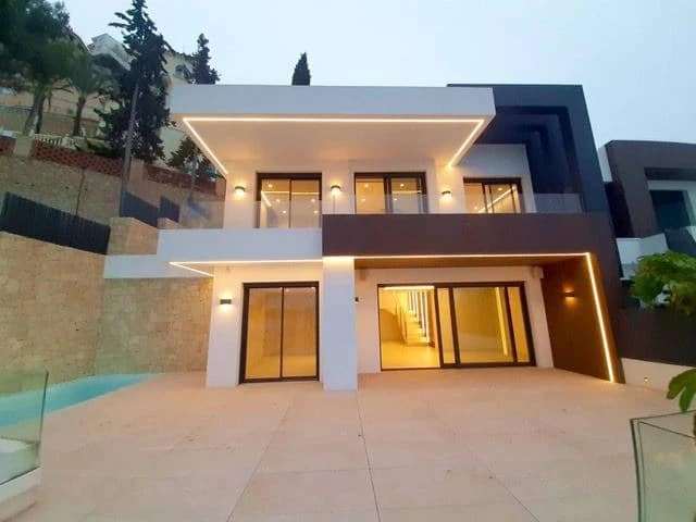 Open photo Listing photo