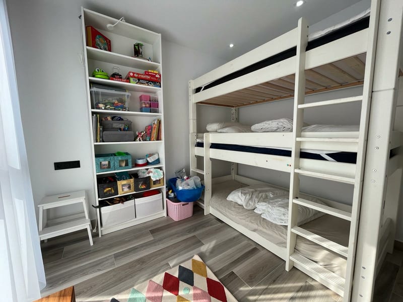 Open photo Listing photo