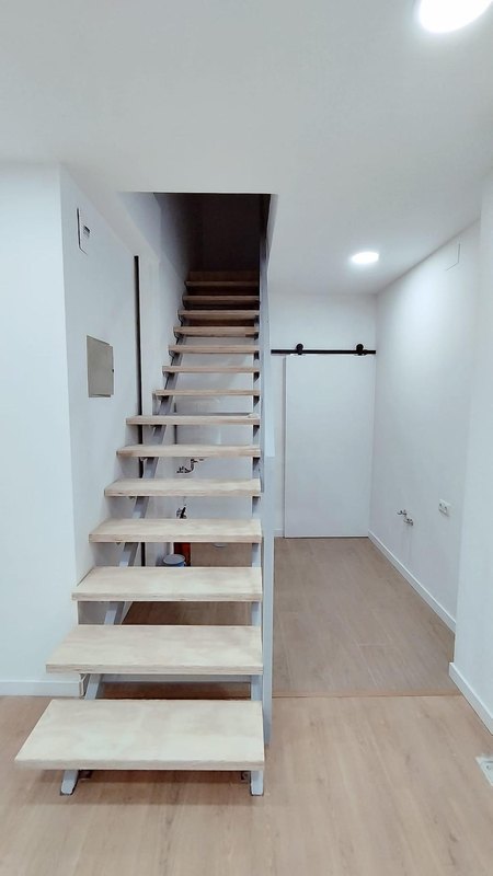 Open photo Listing photo