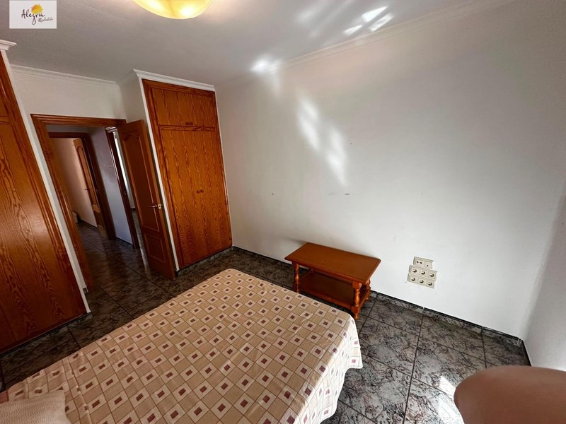 Open photo Listing photo