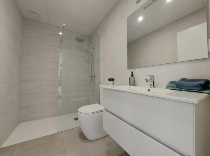 Open photo Listing photo