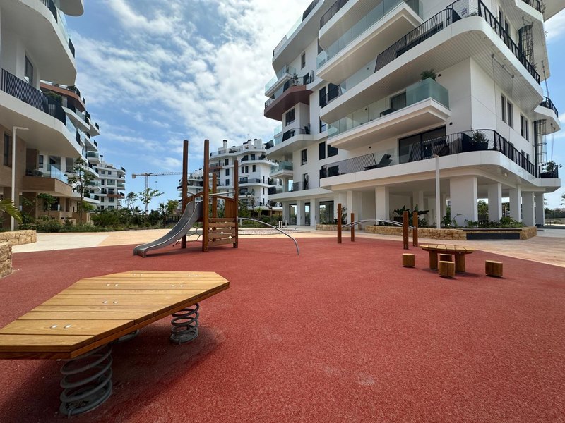 Open photo Listing photo