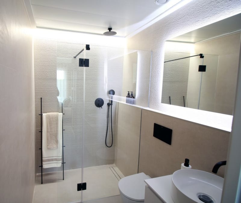 Open photo Listing photo