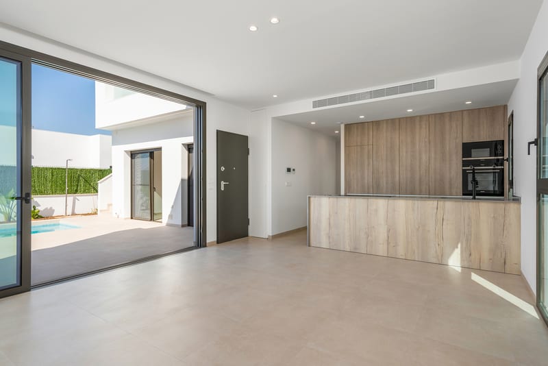 Open photo Listing photo