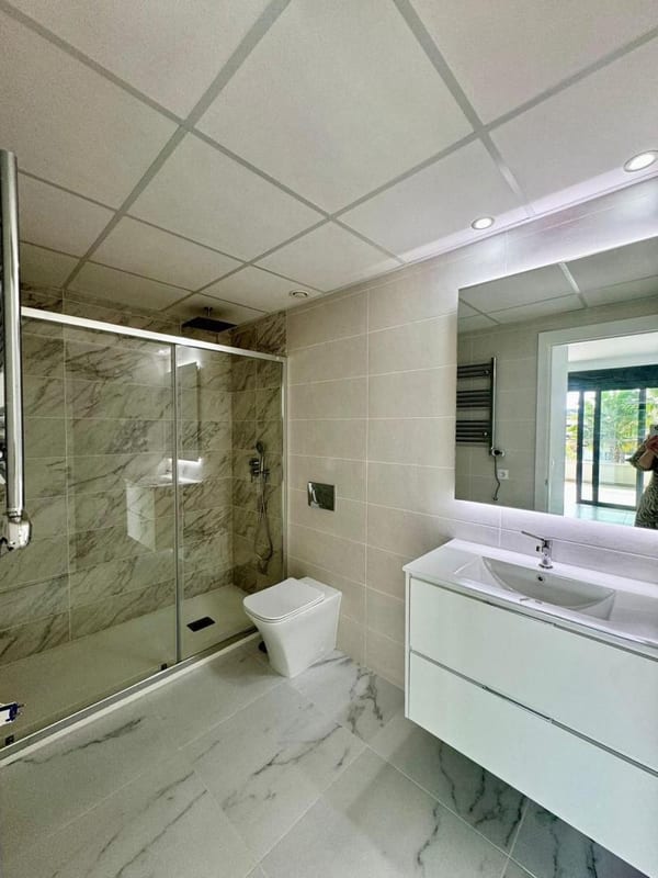 Open photo Listing photo