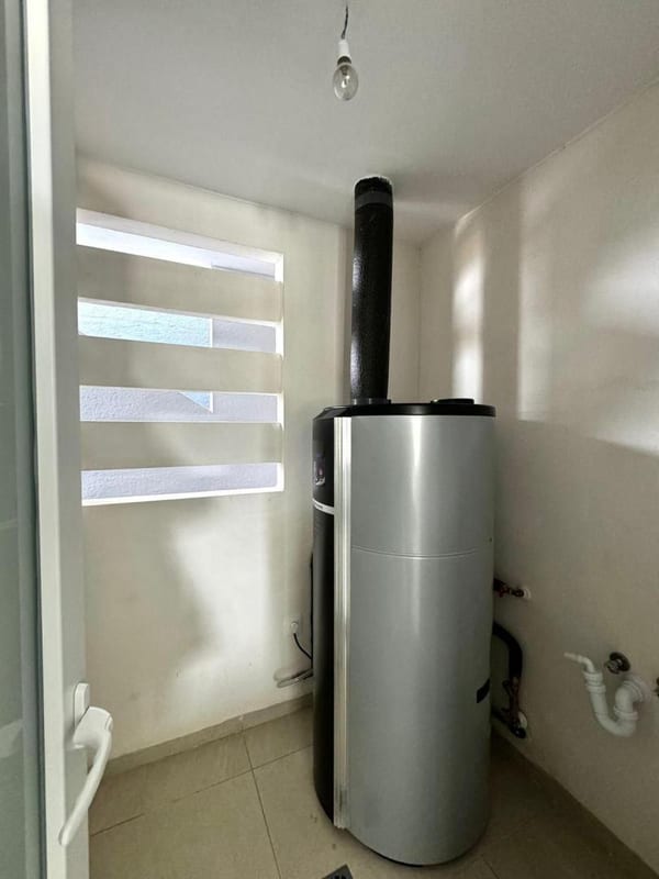 Open photo Listing photo