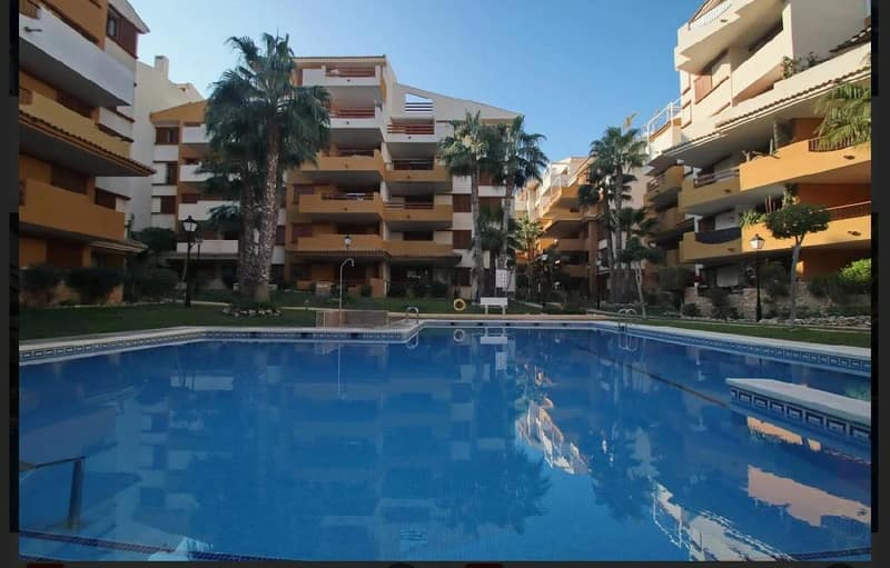 Open photo Listing photo