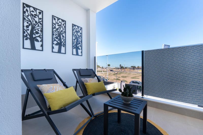 Open photo Listing photo