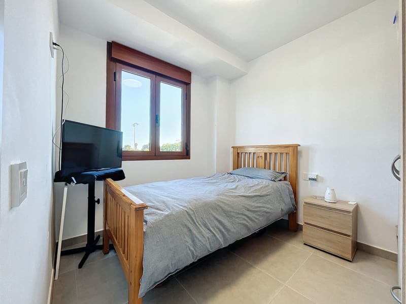 Open photo Listing photo