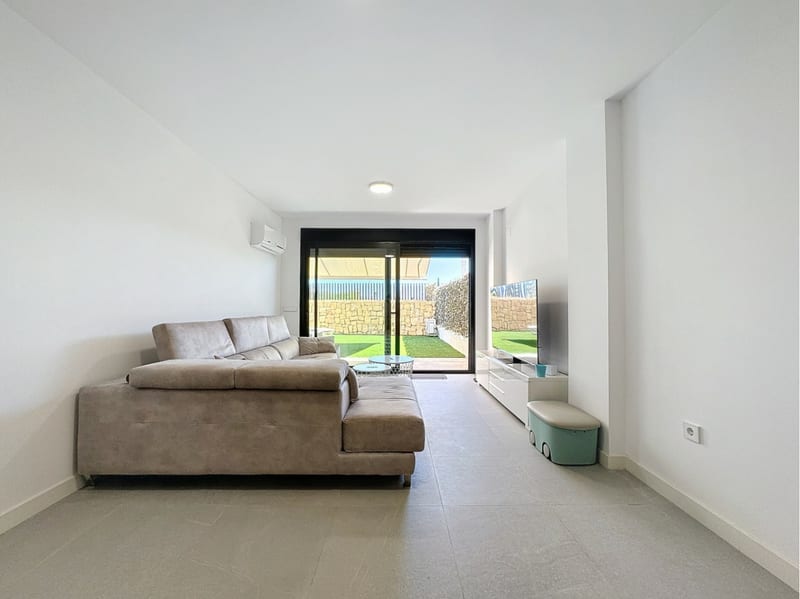 Open photo Listing photo