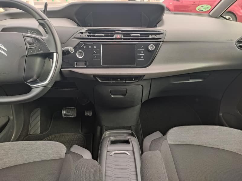 Open photo Listing photo