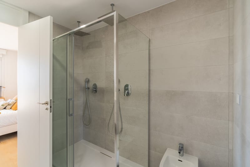 Open photo Listing photo