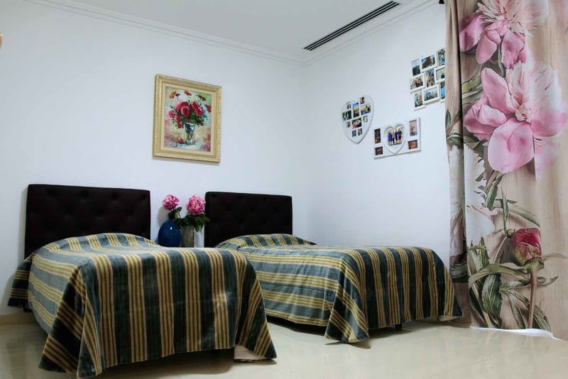 Open photo Listing photo