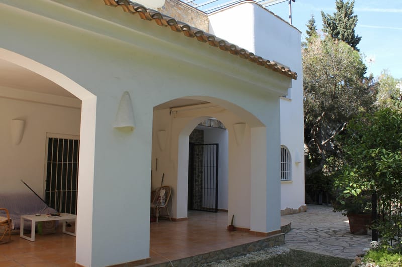 Open photo Listing photo