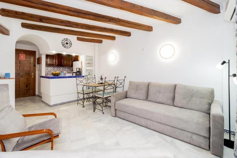 Open photo Listing photo