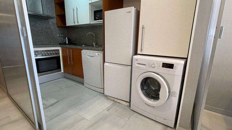Open photo Listing photo