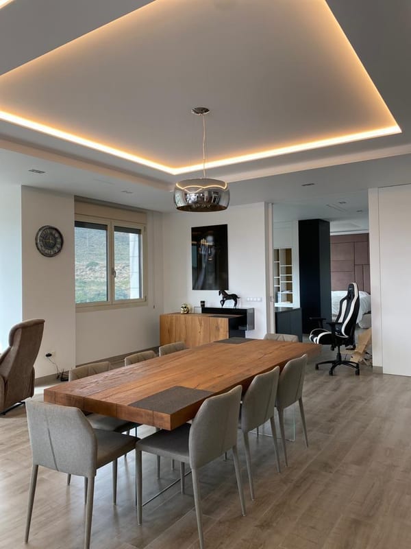 Open photo Listing photo