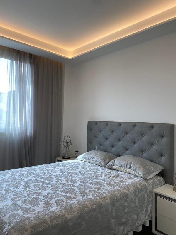 Open photo Listing photo