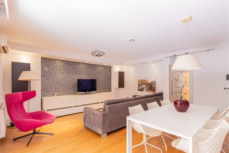 Open photo Listing photo