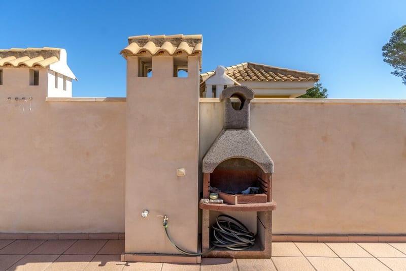 Open photo Listing photo
