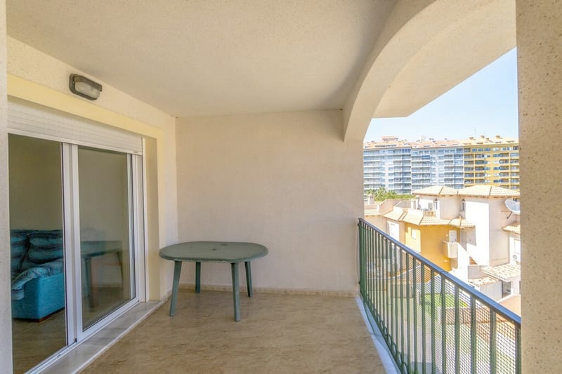 Open photo Listing photo