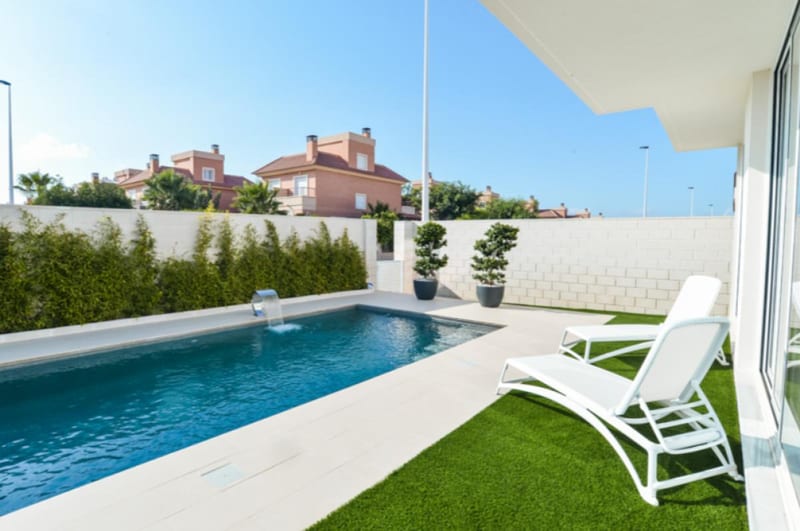 Open photo Listing photo