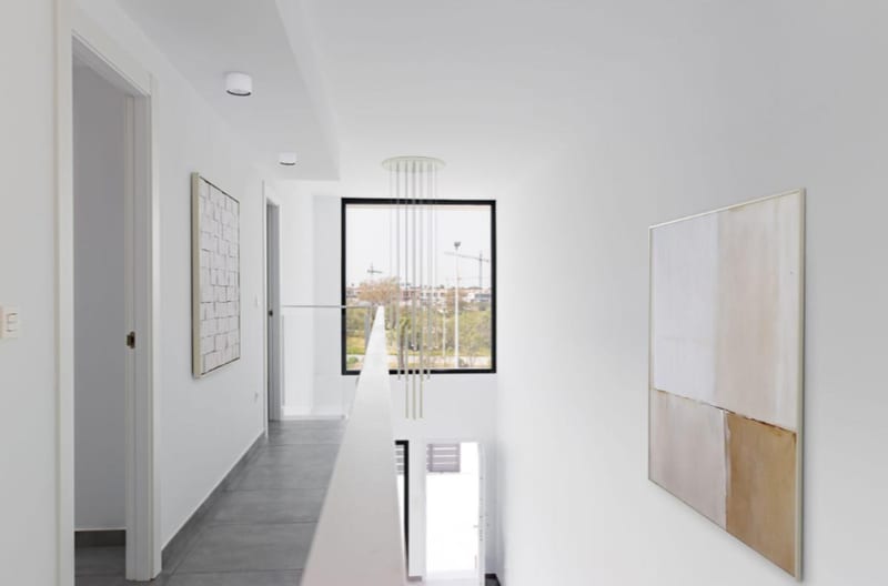 Open photo Listing photo