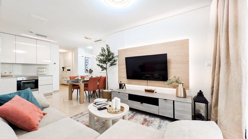 Open photo Listing photo